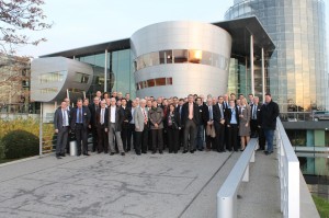 The European licensees of Dörken MKS at the annual coaters' meeting in front of the glazed manufactory of the VW Phaeton in Dresden. Photo: Dörken MKS-Systeme GmbH & Co. KG  
